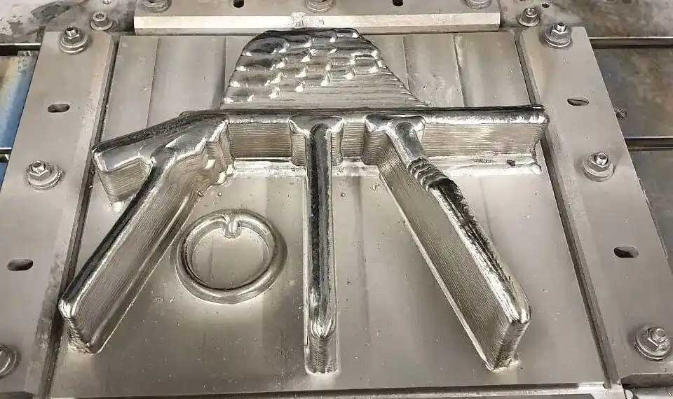 空客将定向能量沉积钛丝部件用于A350货舱门组件